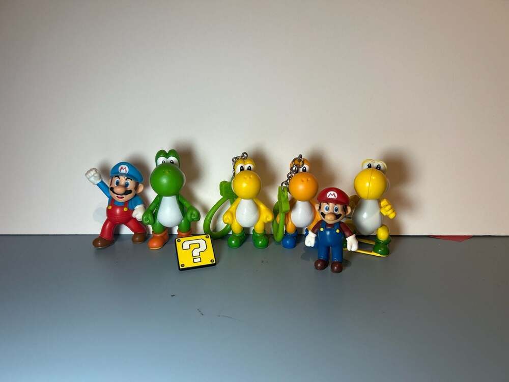 Nintendo Super Mario Mixed Toy Lot